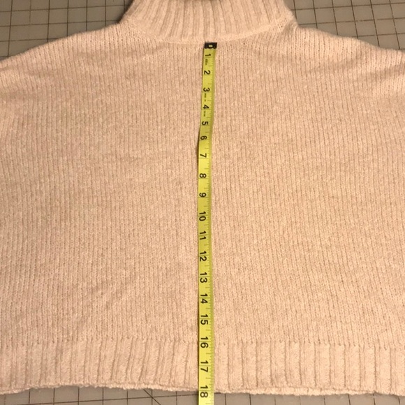 American Eagle sweater - Picture 5 of 5
